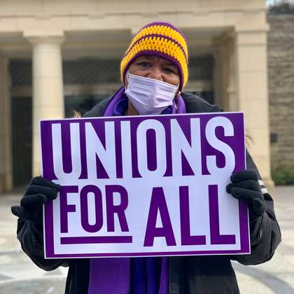 Union Members Welcome Legislators Back to Capitol, Call for Unions for All!